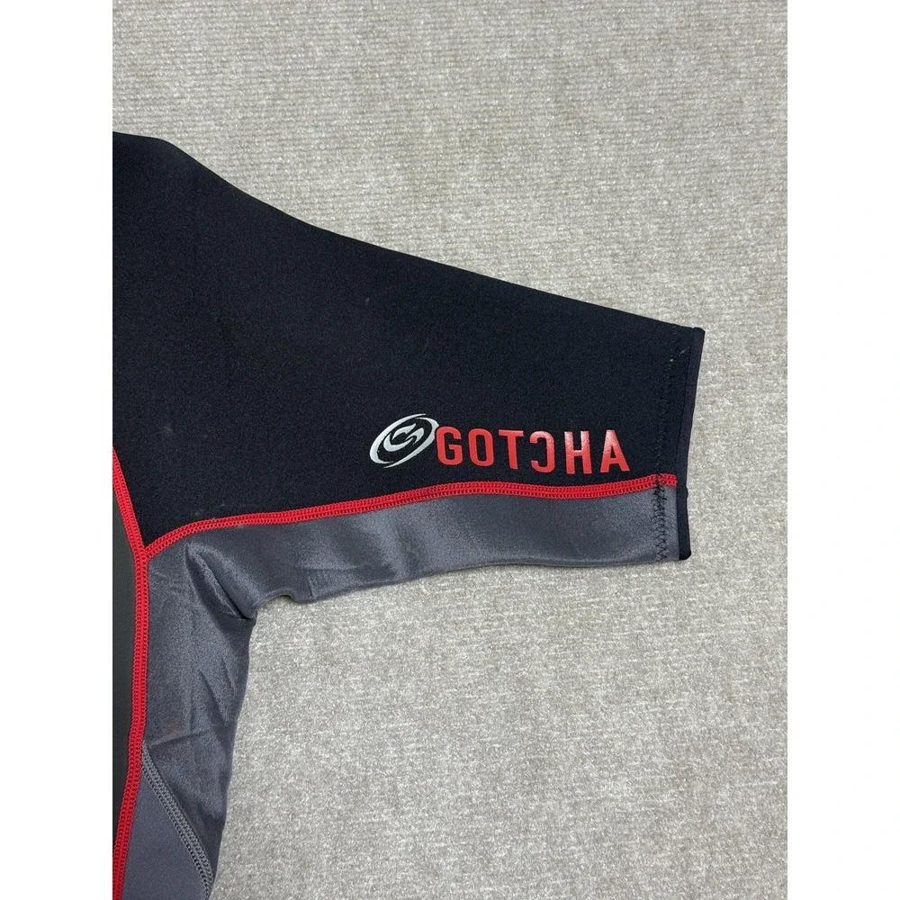 Gotcha Shorty Wetsuit Spring Suit Mens‎ Medium 2mm Neoprene Back Zip Black Red